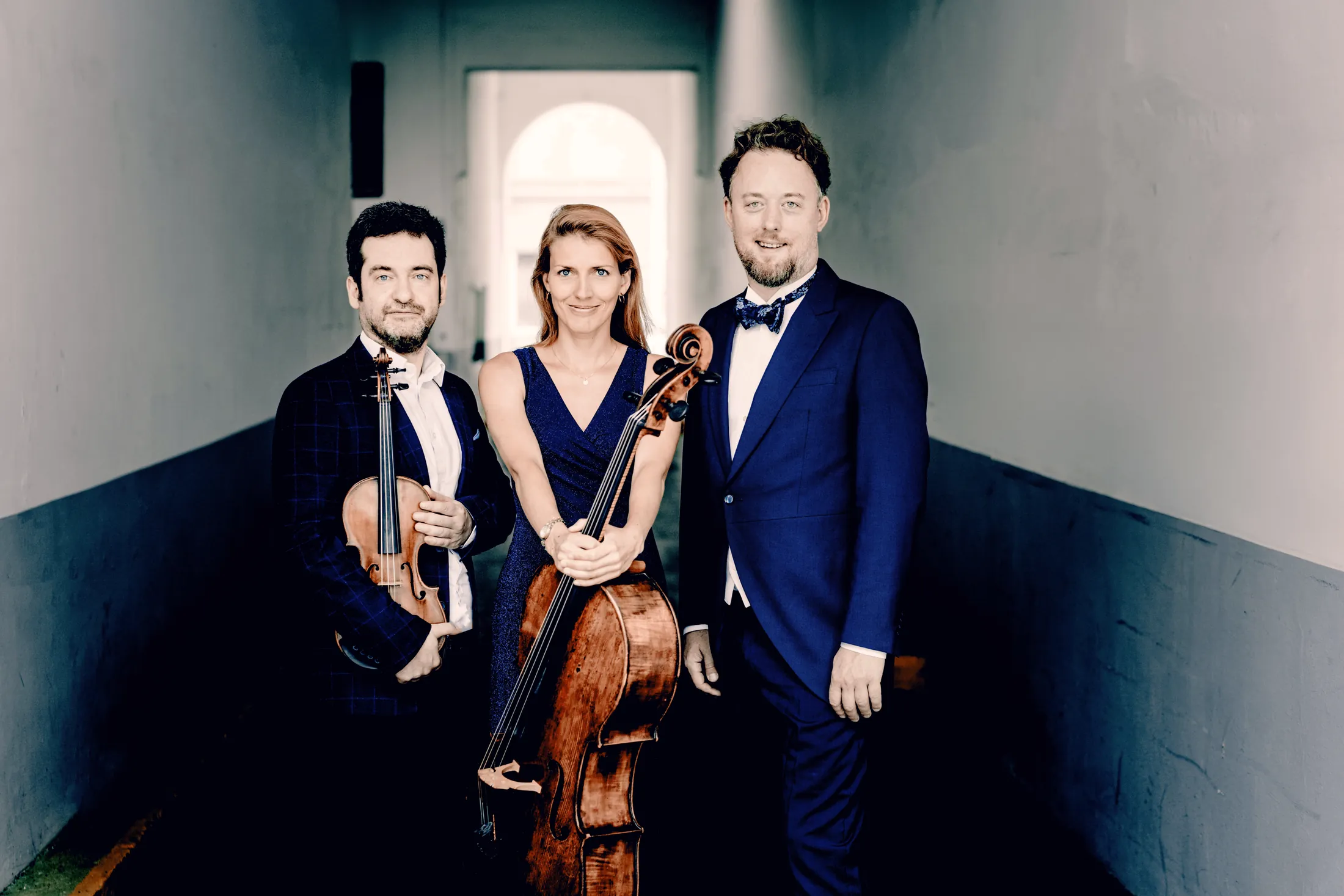 Trio Elyrion in a Viennese stairwell
